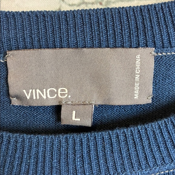 Vince Silk Cashmere Blend Crewneck Sweater Men’s L Blue Elevated Basic Luxury - Picture 3 of 15